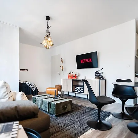 Apartment 1 Bedroom Studio - Zentral - Parkhaus - Business - Kaffee - Netflix - Smart Tv - Kueche Wiesbaden